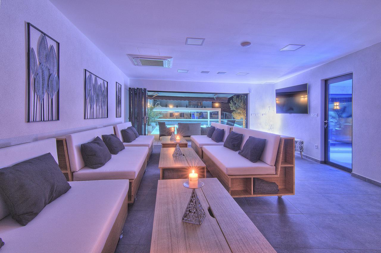 Apartmany Ladná Εξωτερικό φωτογραφία