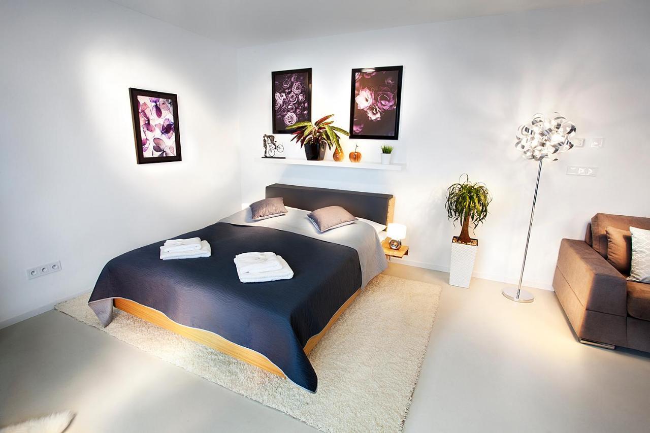 Apartmany Ladná Εξωτερικό φωτογραφία