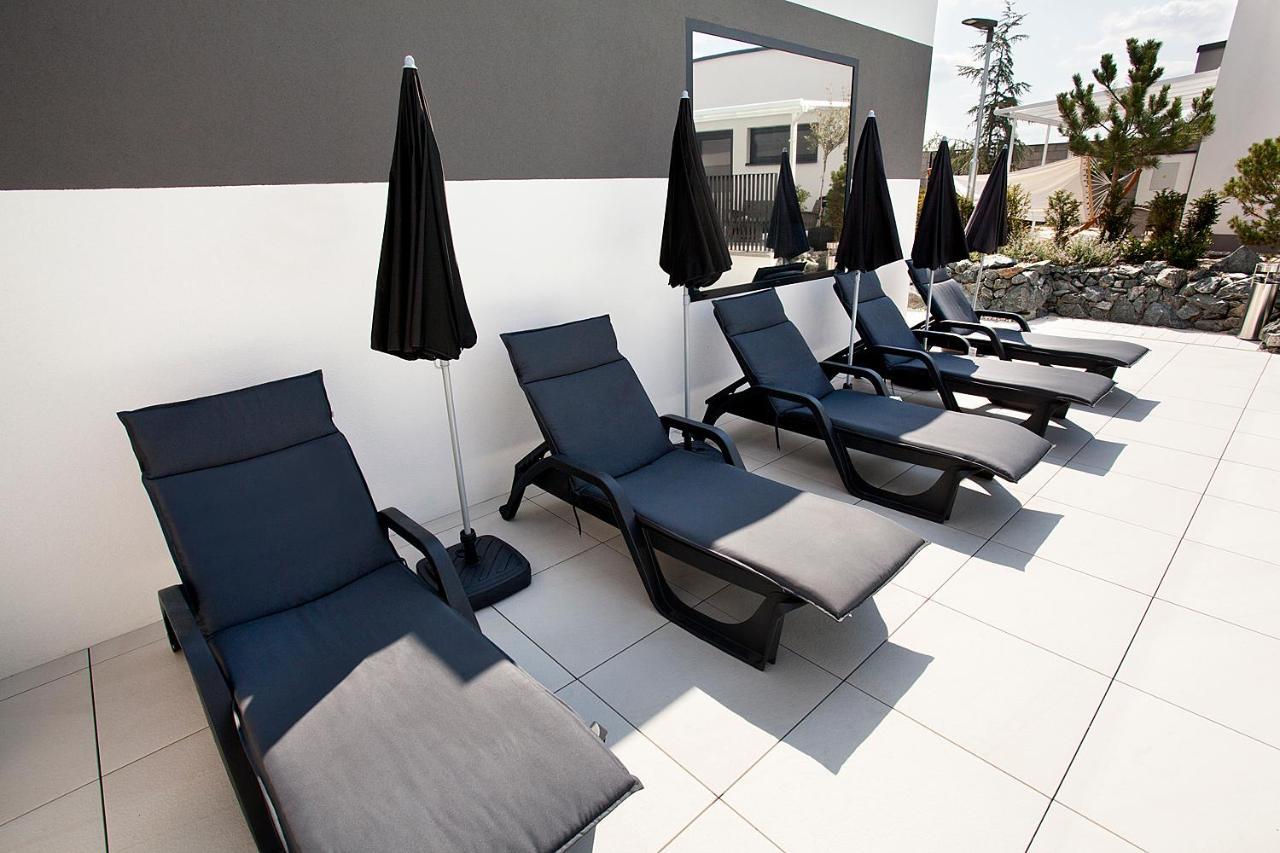 Apartmany Ladná Εξωτερικό φωτογραφία