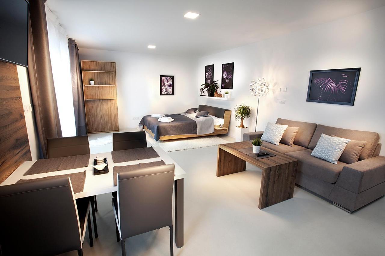 Apartmany Ladná Εξωτερικό φωτογραφία
